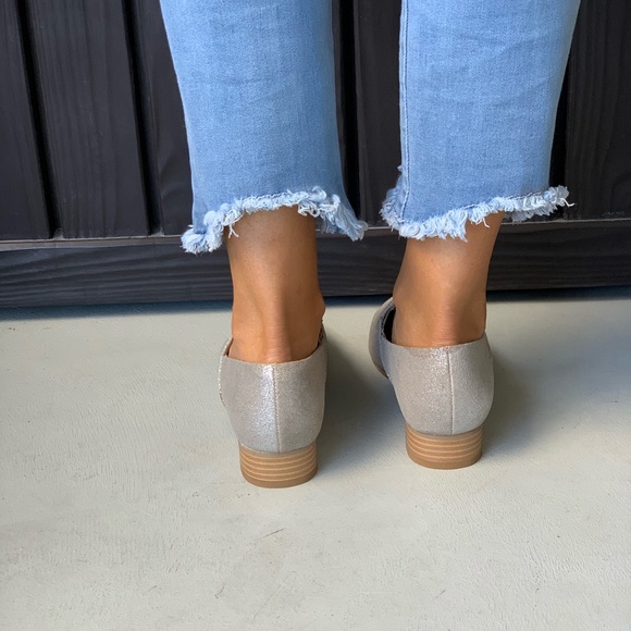 Metallic Silver Boyfriend Oxford Flats - Picture 2 of 8